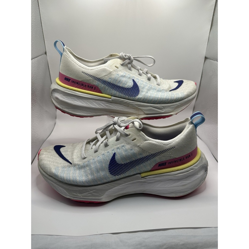Size 10 - Nike ZoomX Invincible Run Flyknit 3 Resolutions